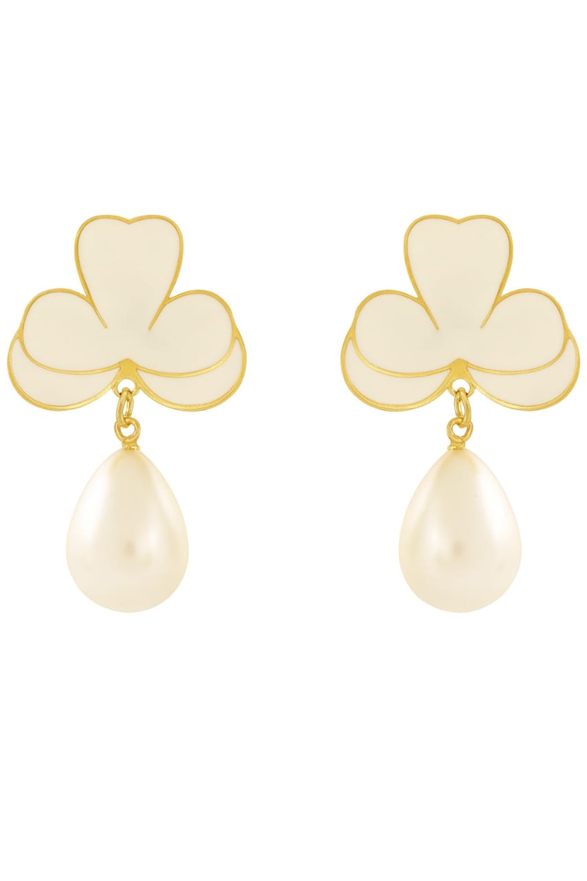 Elegant Clover Pearl Drop Earrings | Anti-Tarnish & Skin-Friendly